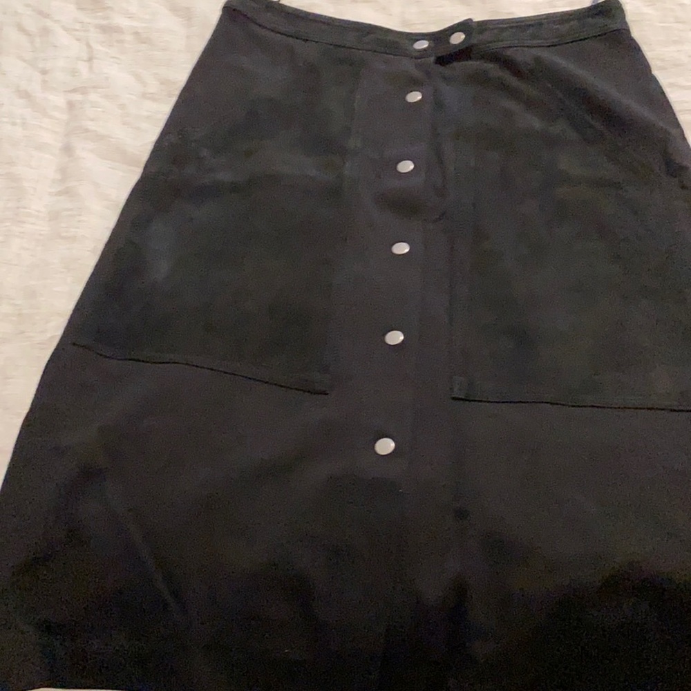 Suede theory skirt